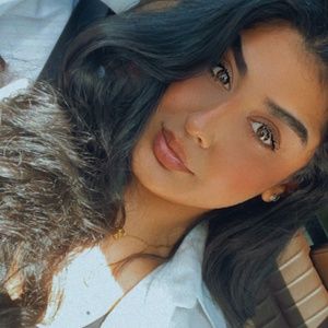 Meet your Posher, Natasha